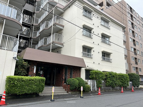 マンショエントランス