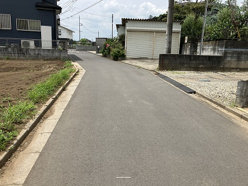 前面道路含む現地写真