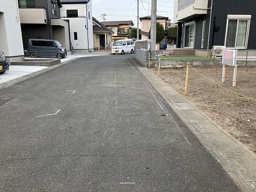 前面道路含む現地写真