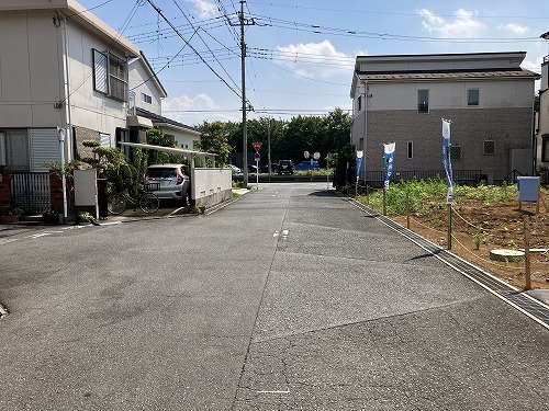 前面道路含む現地写真