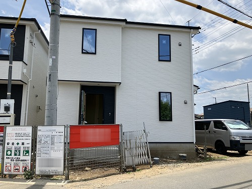 建築途中