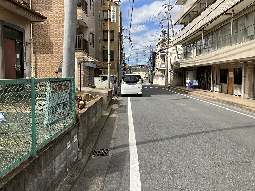 前面道路含む現地写真