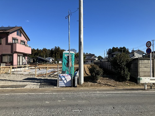 建築途中
