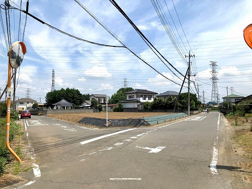 前面道路含む現地写真