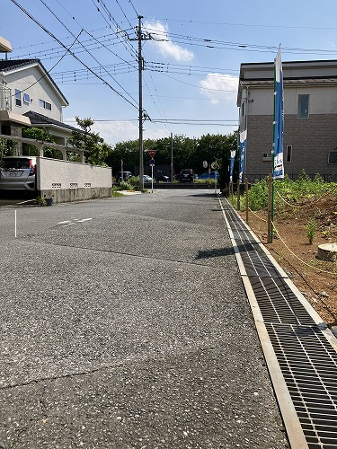 前面道路含む現地写真