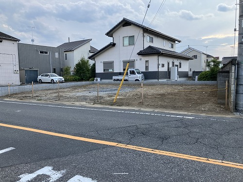 前面道路含む現地写真