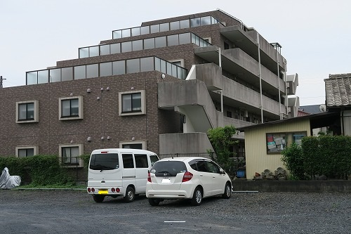 マンション外観