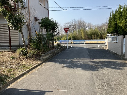 前面道路含む現地写真