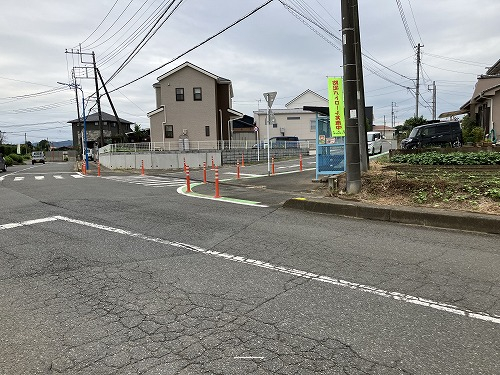 前面道路含む現地写真