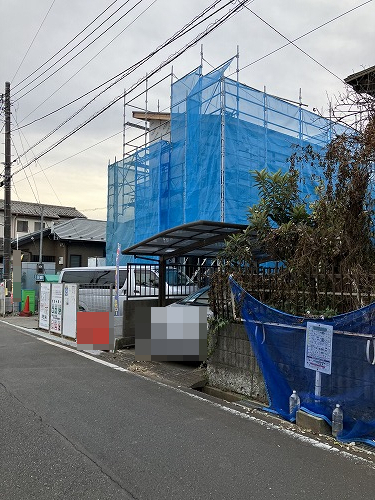 建築途中