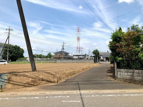 前面道路含む現地写真