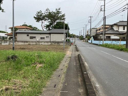 前面道路含む現地写真