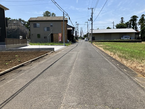 前面道路含む現地写真