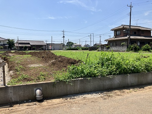 前面道路含む現地写真