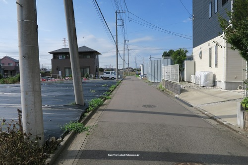 前面道路含む現地写真