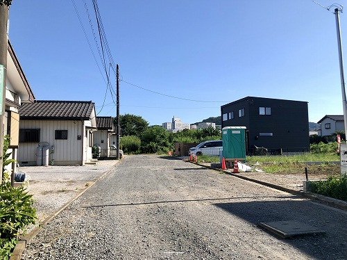 前面道路含む現地写真