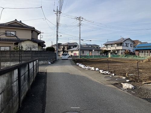 前面道路含む現地写真