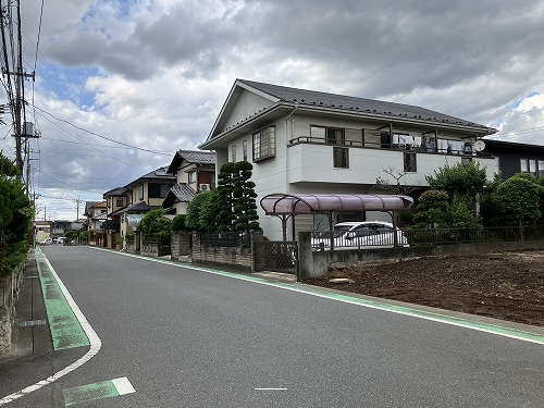 前面道路含む現地写真